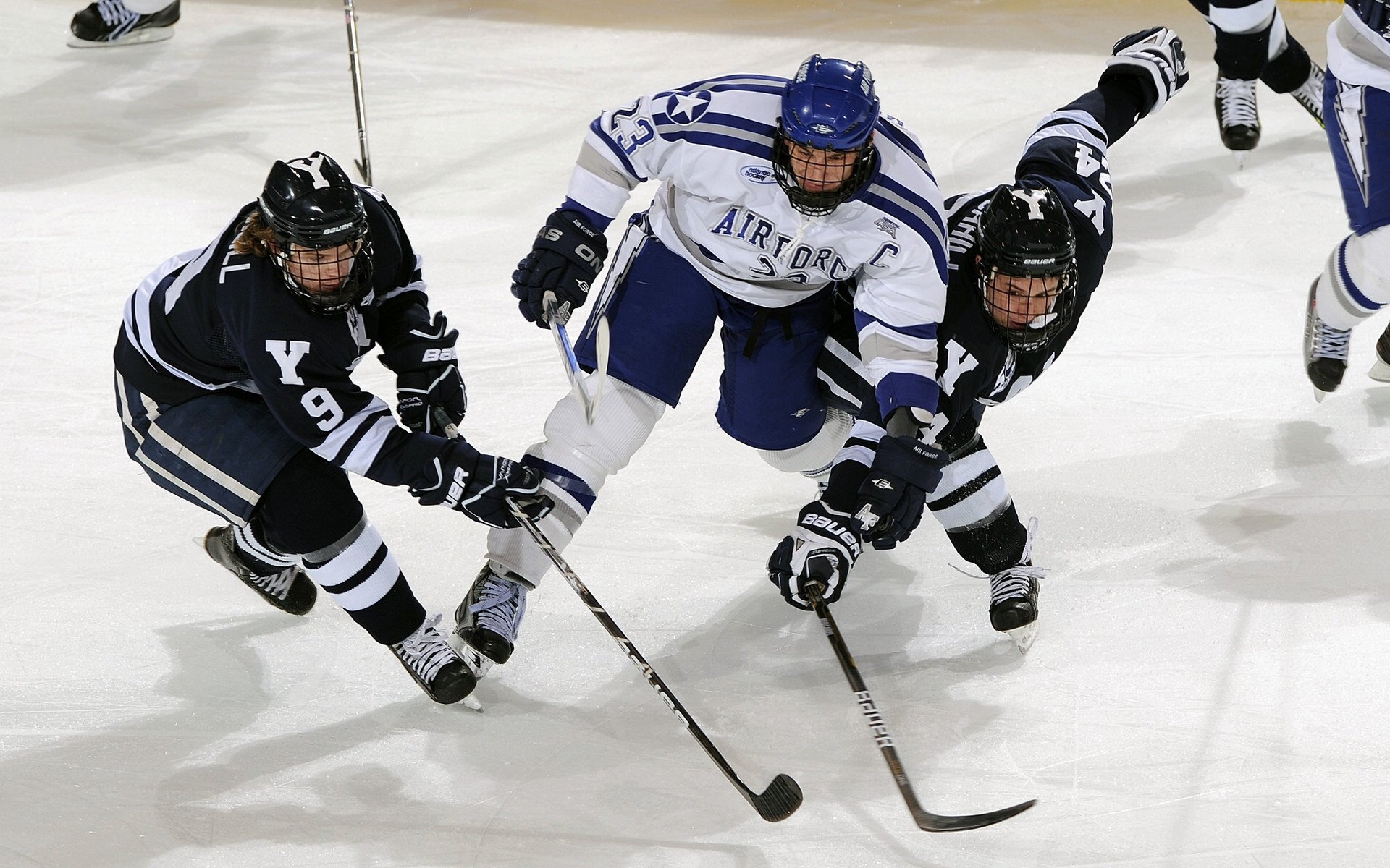 焦点战：欧洲豪门“军备竞赛”的背后故事